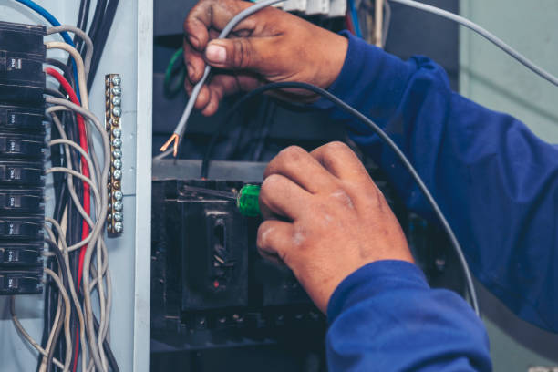 Best Emergency Electrician Near Me  in Hudson, IL