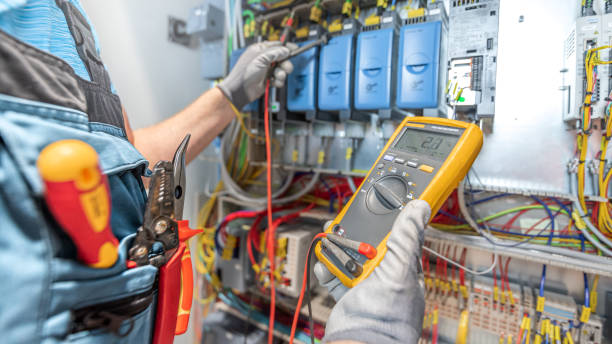 Best Circuit Breaker Repair  in Hudson, IL